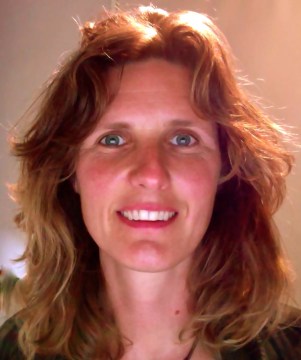 393253_117304755053107_100003207508765_89641_1874093024_n